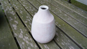 Vaas met handafgewerkte Tadelakt & Marmorino – roze nuance